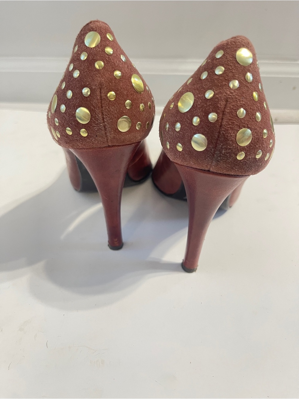 Steve Madden Tifani Size 7 Studded Heels - Burgundy/Rust Pumps - Picture 6 of 8